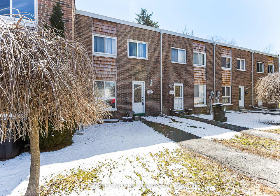 20-elsa-vine-way-north-york-ontario-c12971456