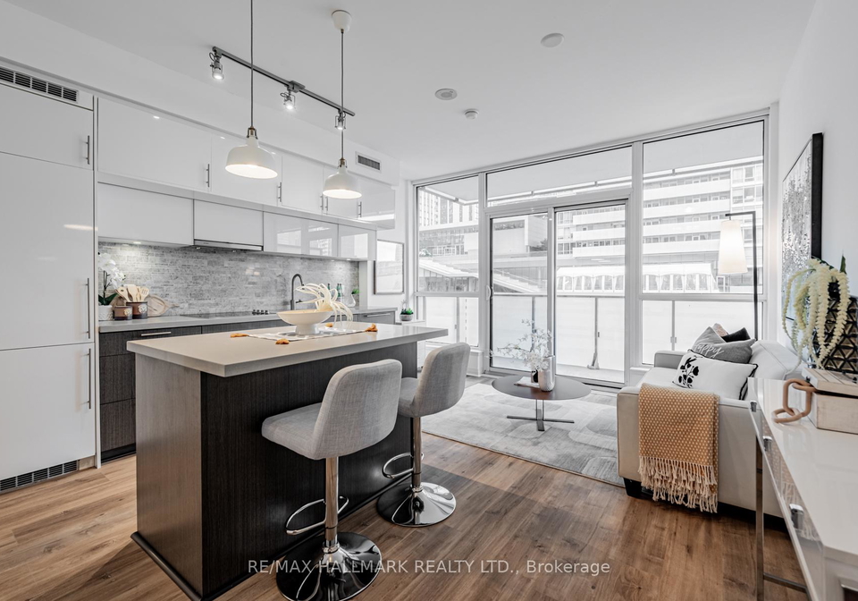 8-mercer-street-toronto-ontario-c12971508