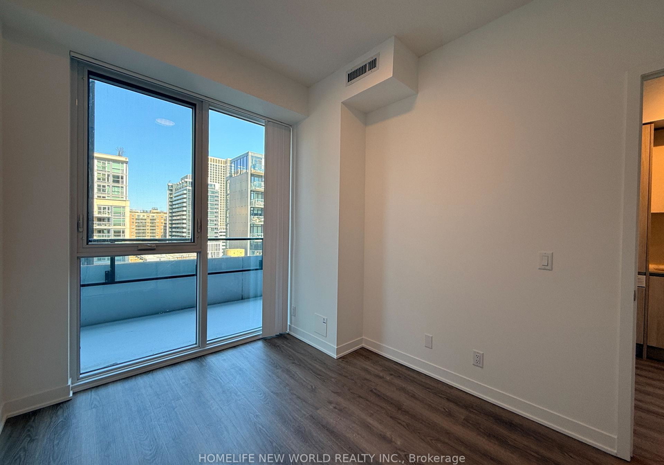 180-front-street-e-toronto-ontario-c12971606