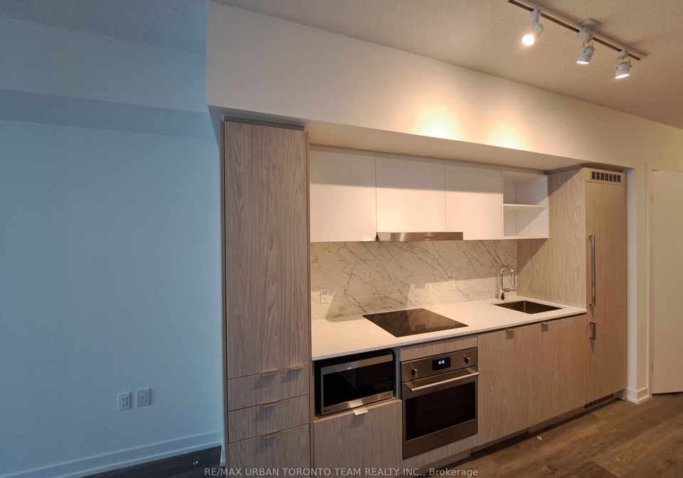 55-cooper-street-toronto-ontario-c12972066