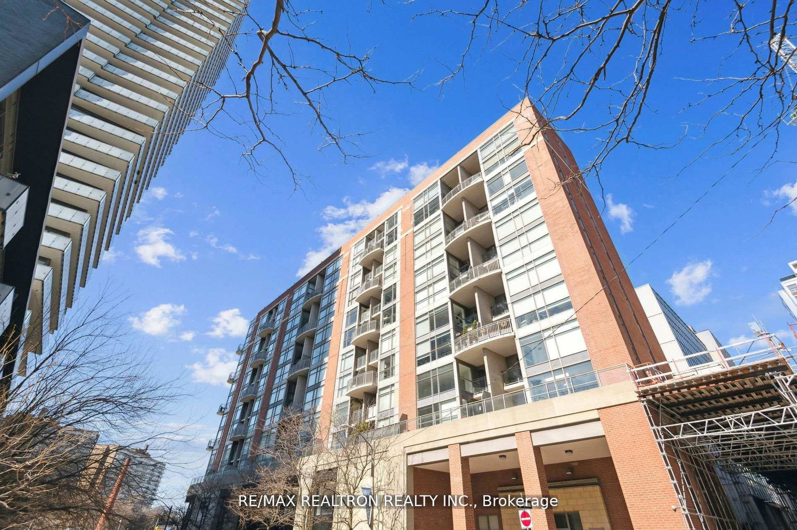 18-merton-street-toronto-ontario-c12972332