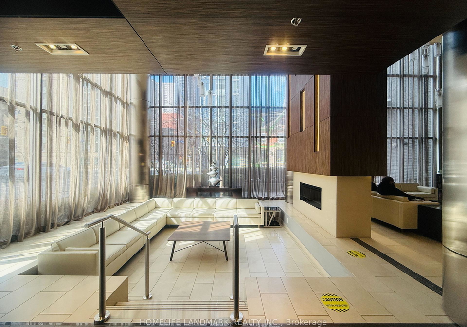 320-richmond-street-e-toronto-ontario-c12972570