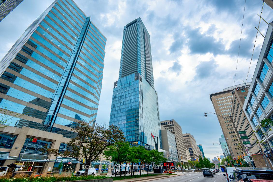 488-university-avenue-toronto-ontario-c12972598