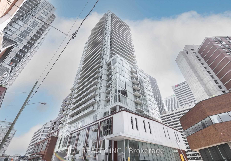 33-helendale-avenue-toronto-ontario-c12972762
