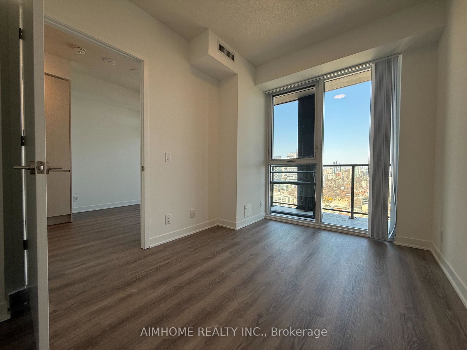 180-front-street-e-toronto-ontario-c12972810