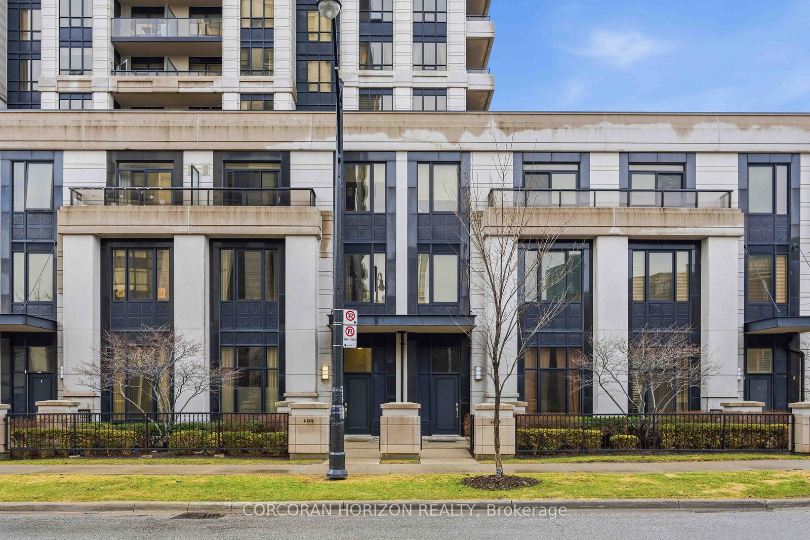 100-harrison-garden-boulevard-north-york-ontario-c12972940