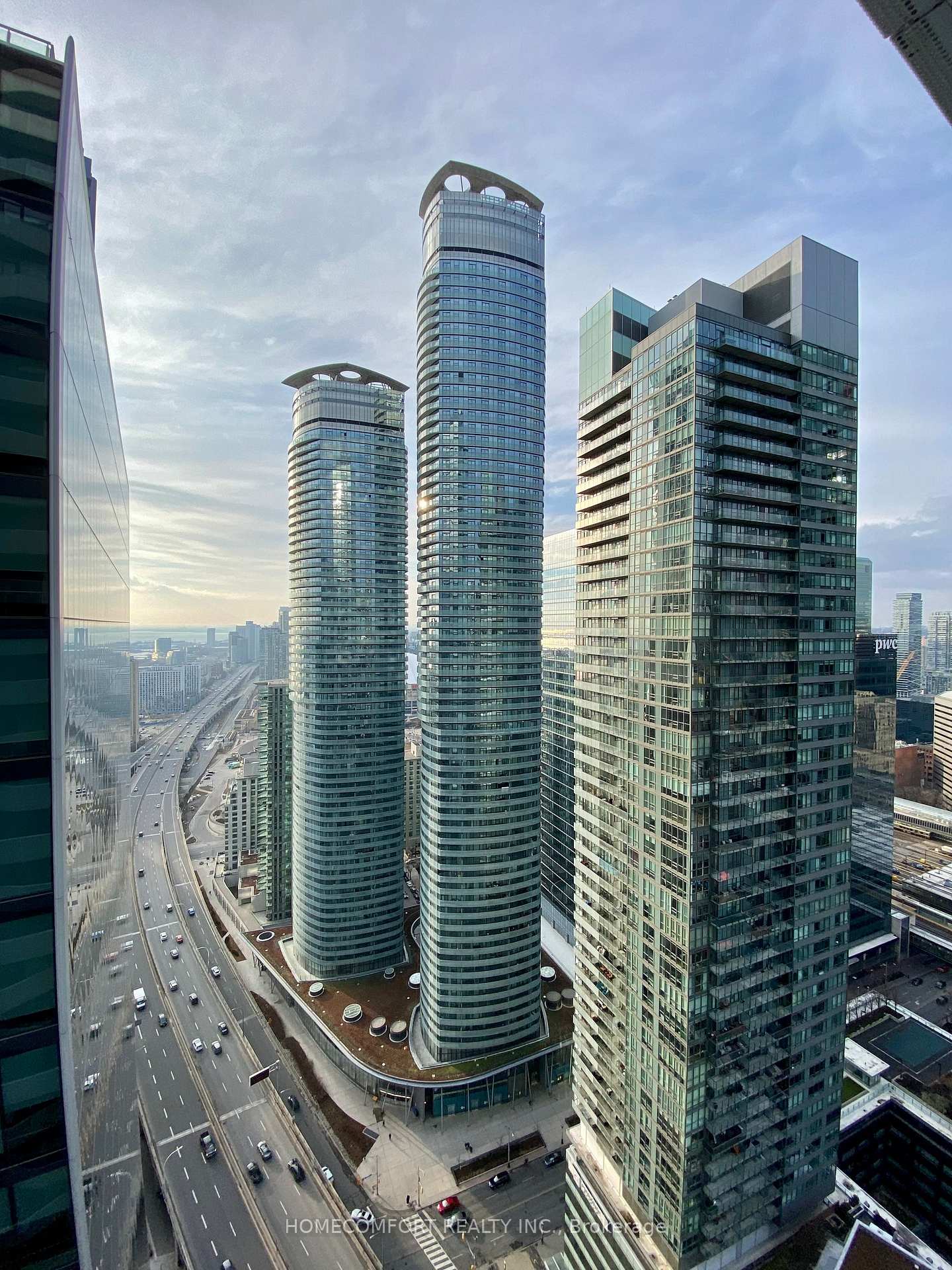100-harbour-street-toronto-ontario-c12972990