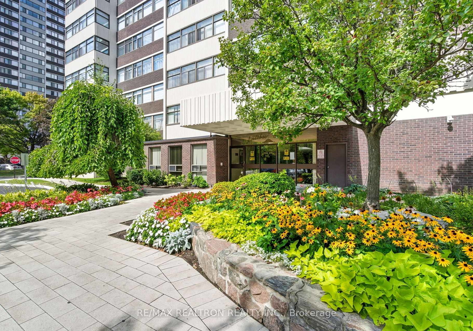 100-antibes-drive-toronto-ontario-c12973240