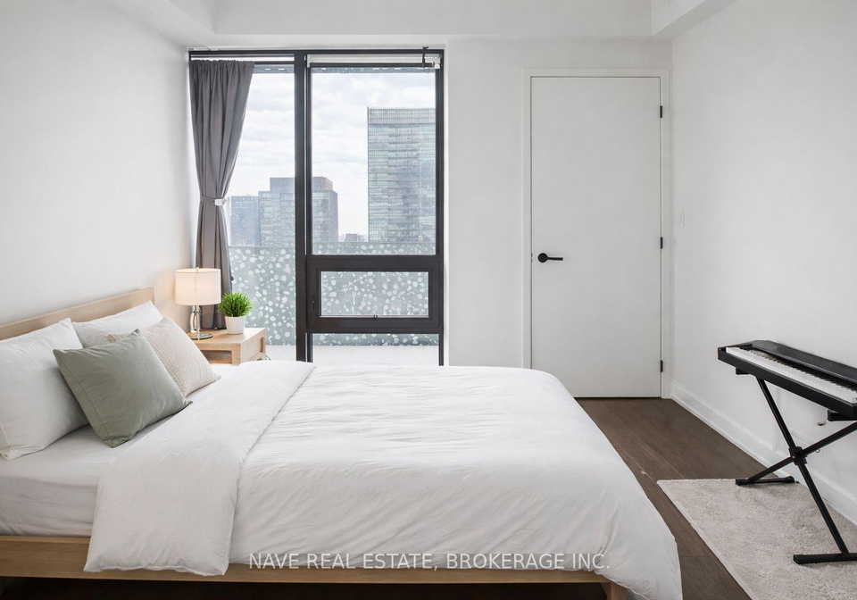 55-charles-street-e-toronto-ontario-c12973580