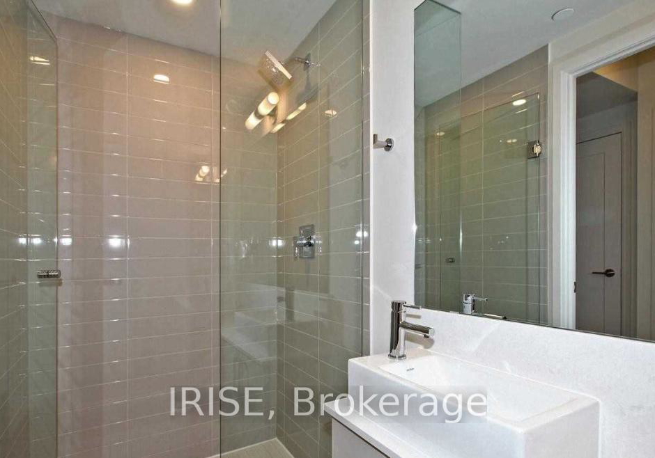 27-bathurst-street-toronto-ontario-c12973832
