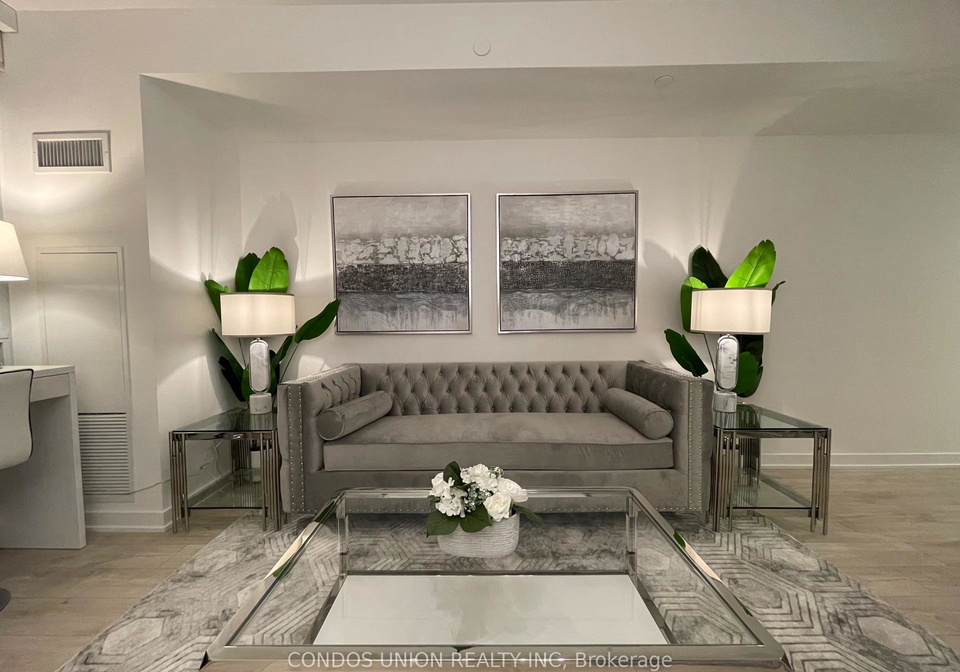 357-e-king-street-w-toronto-ontario-c12973972