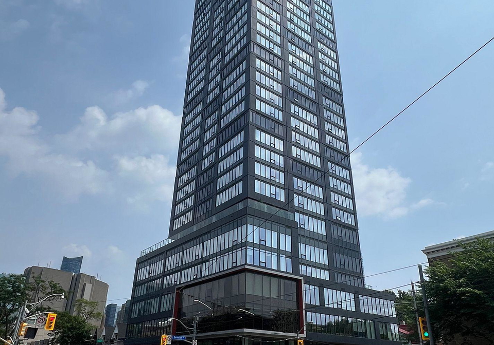 203-college-street-toronto-ontario-c12973982