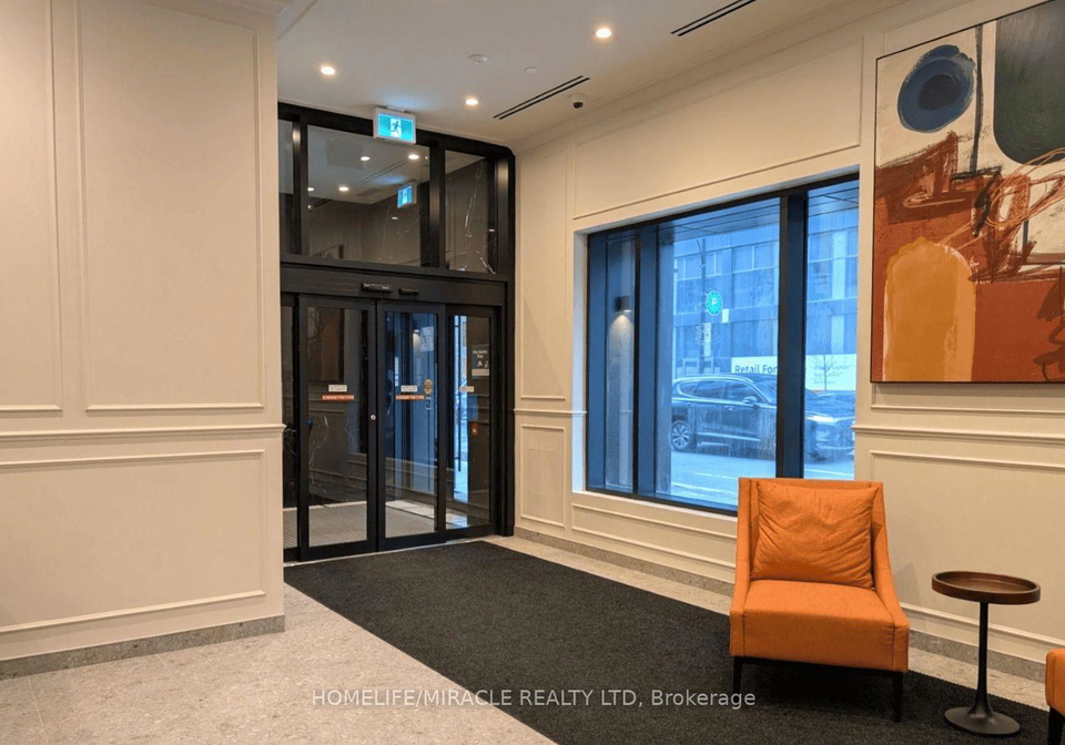 180-front-street-e-toronto-ontario-c12974298