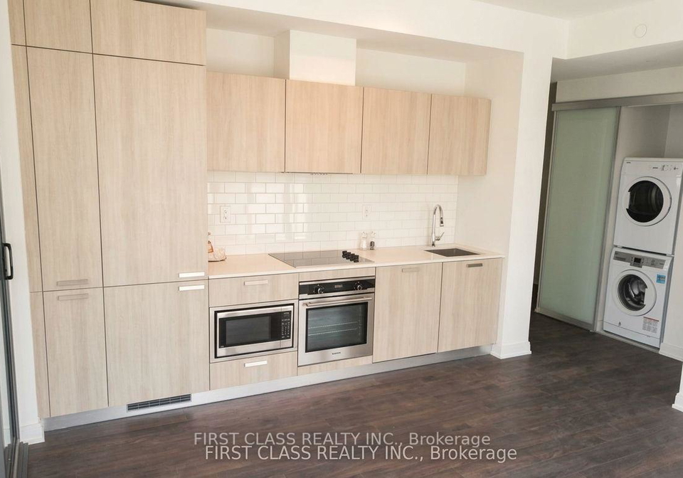 50-charles-street-e-toronto-ontario-c12974668