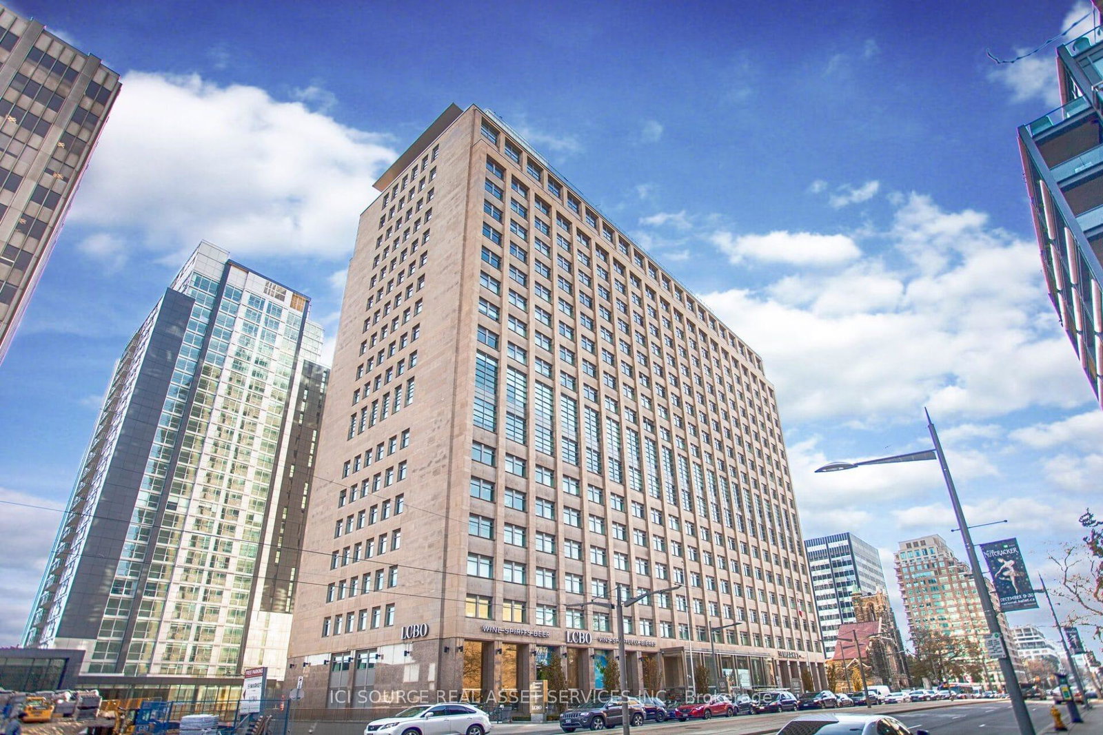 111-st-clair-avenue-w-toronto-ontario-c12974854