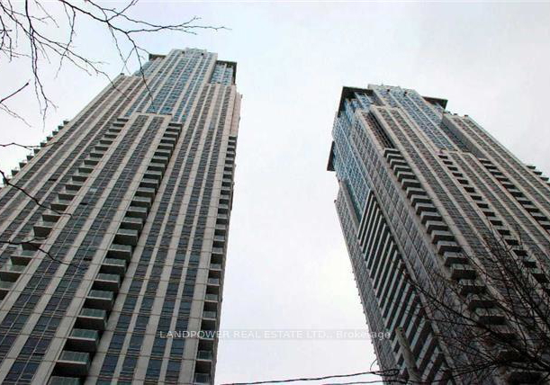 763-bay-street-toronto-ontario-c12975128
