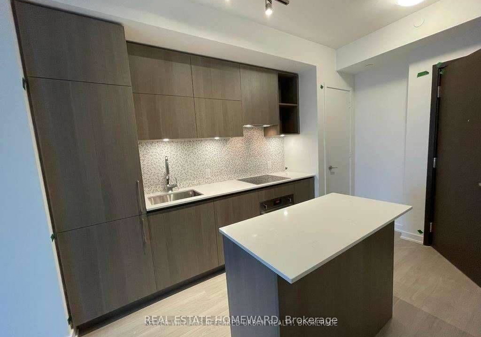 1-yorkville-avenue-toronto-ontario-c12975934