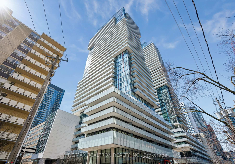 185-roehampton-avenue-toronto-ontario-c12975980