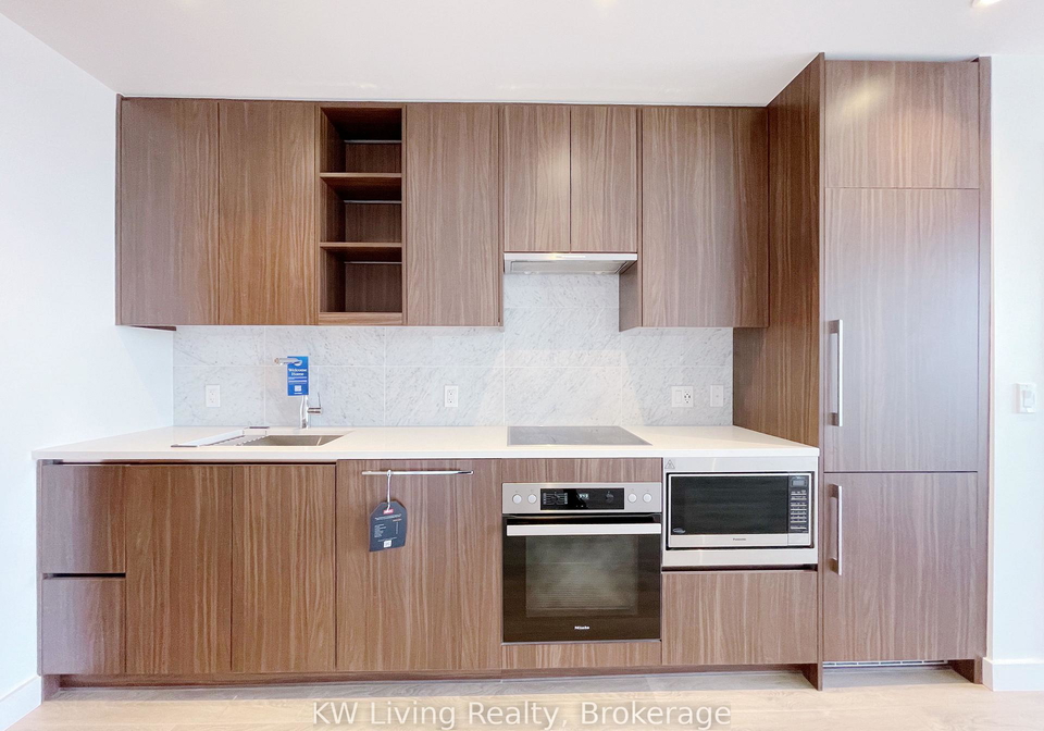 85-mcmahon-drive-north-york-ontario-c12976022