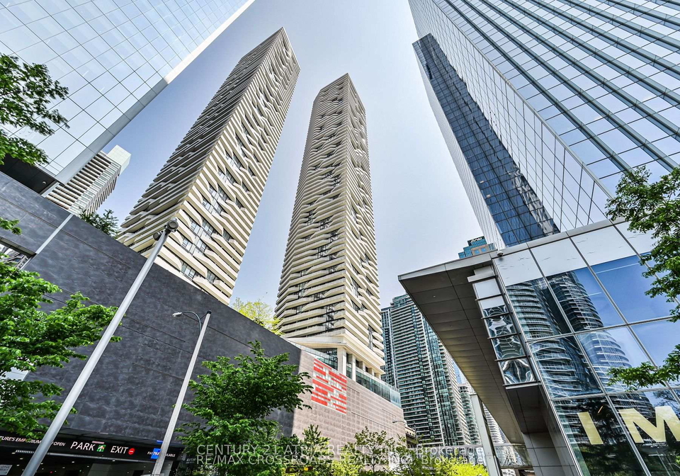 88-harbour-street-toronto-ontario-c12976036