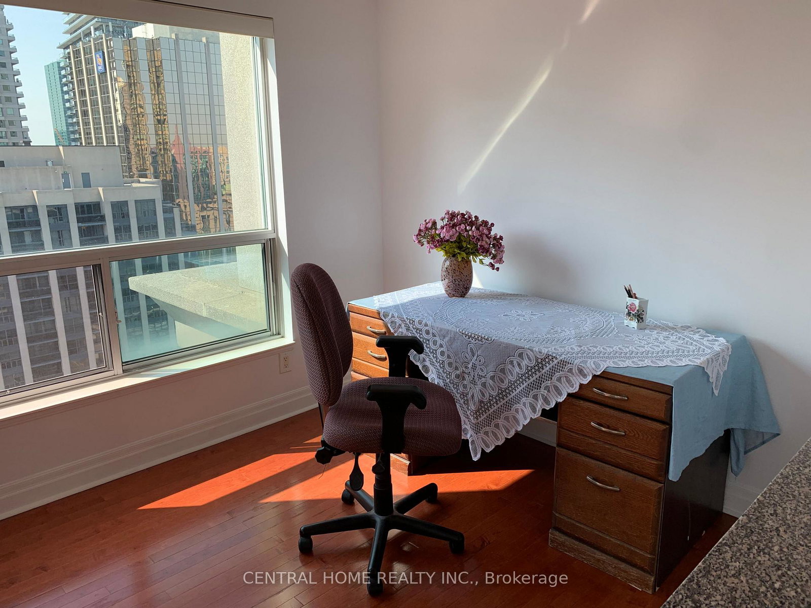 21-hillcrest-avenue-north-york-ontario-c12976194