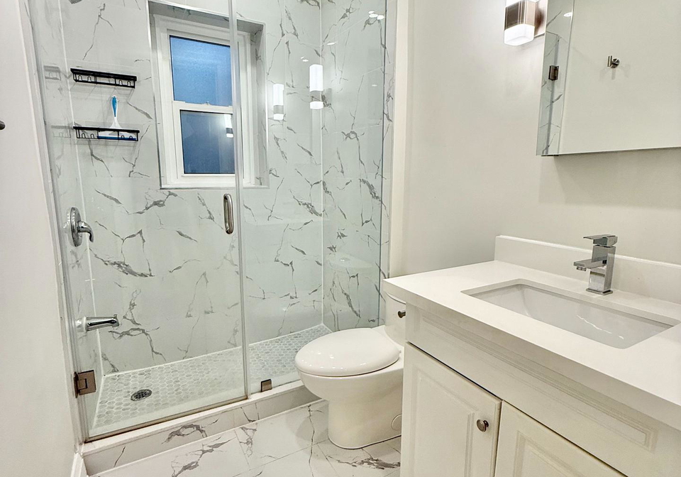 323-lonsdale-road-toronto-ontario-c12976320