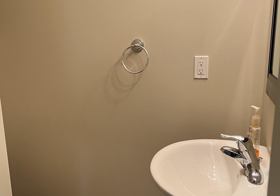 216b-finch-avenue-w-toronto-ontario-c12976684