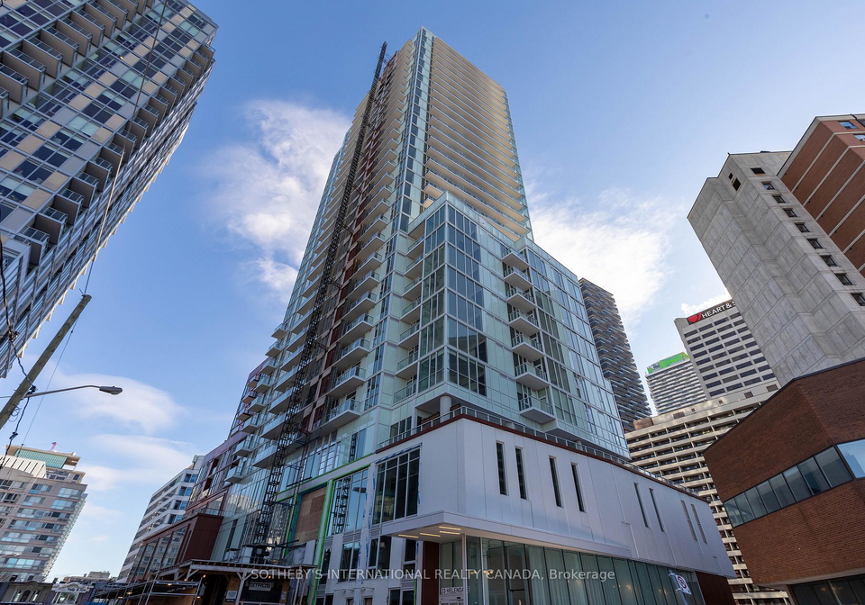 33-helendale-avenue-toronto-ontario-c12976720
