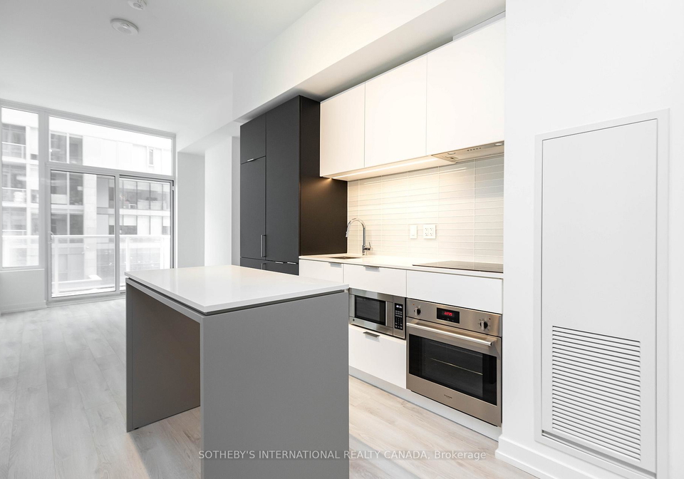 33-helendale-avenue-toronto-ontario-c12976720