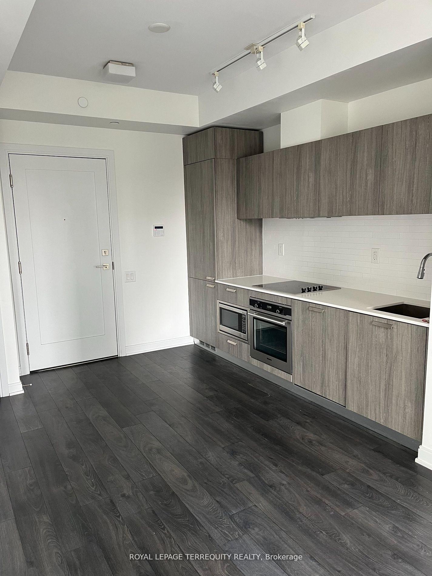 50-charles-street-e-toronto-ontario-c12976844