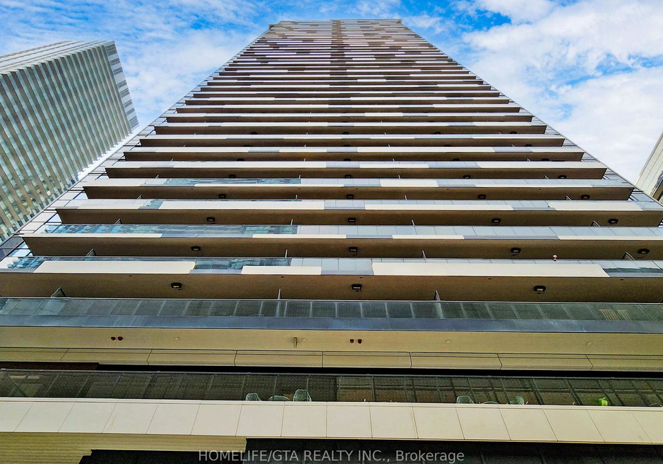 38-widmer-street-toronto-ontario-c12976874