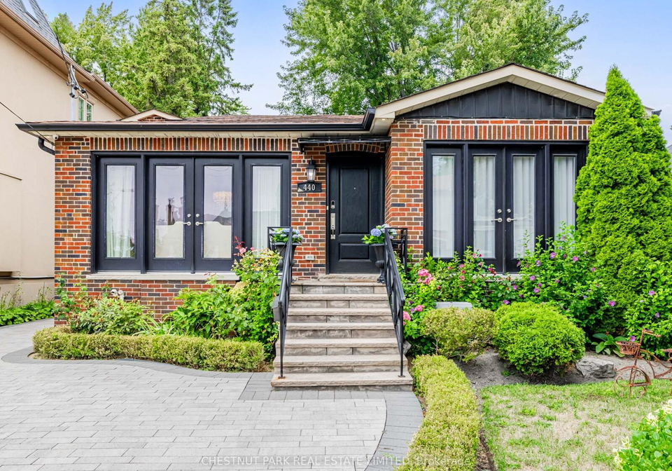 440-glengarry-avenue-toronto-ontario-c12977072
