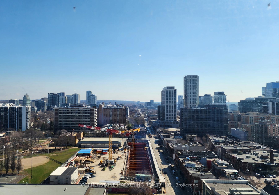 100-queen-street-e-toronto-ontario-c12977394