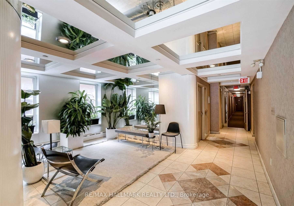 78-warren-road-toronto-ontario-c12977398