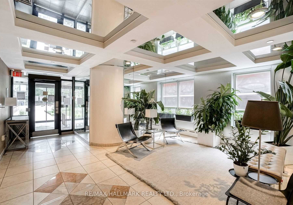 78-warren-road-toronto-ontario-c12977398