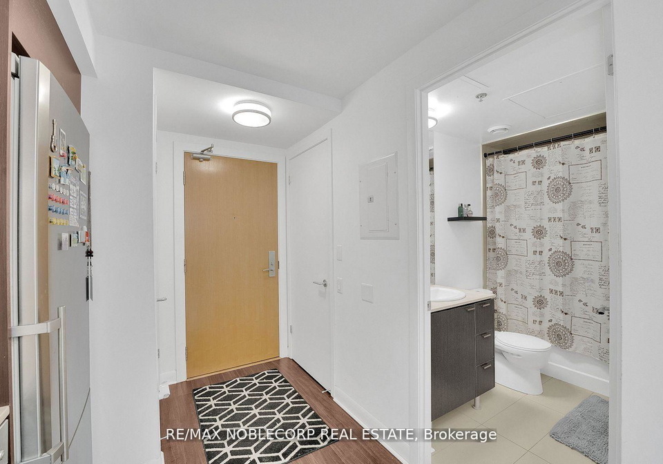 375-king-street-w-toronto-ontario-c12977510