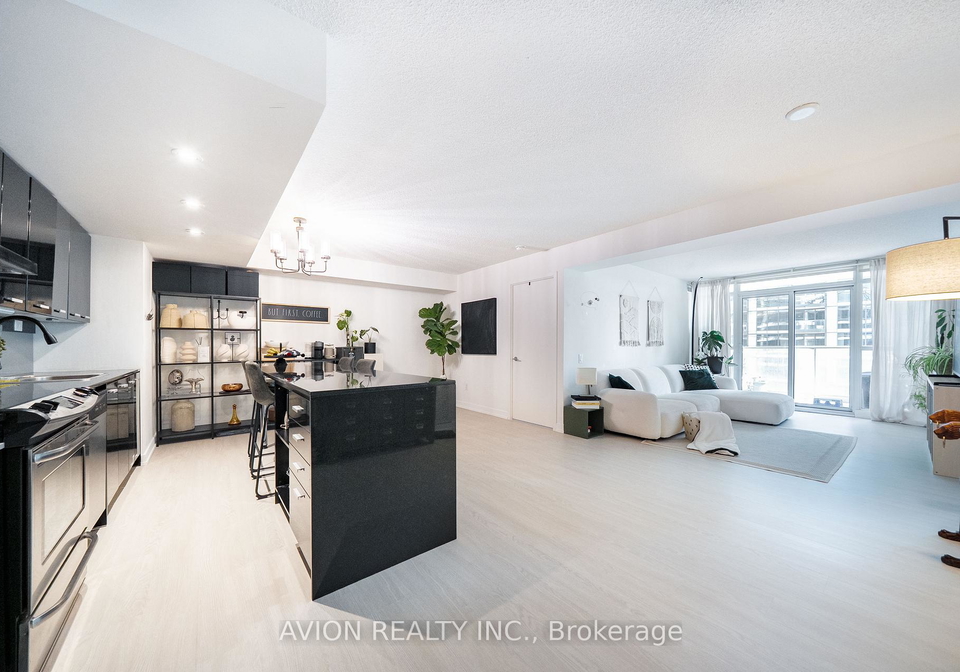 15-singer-court-north-york-ontario-c12977516