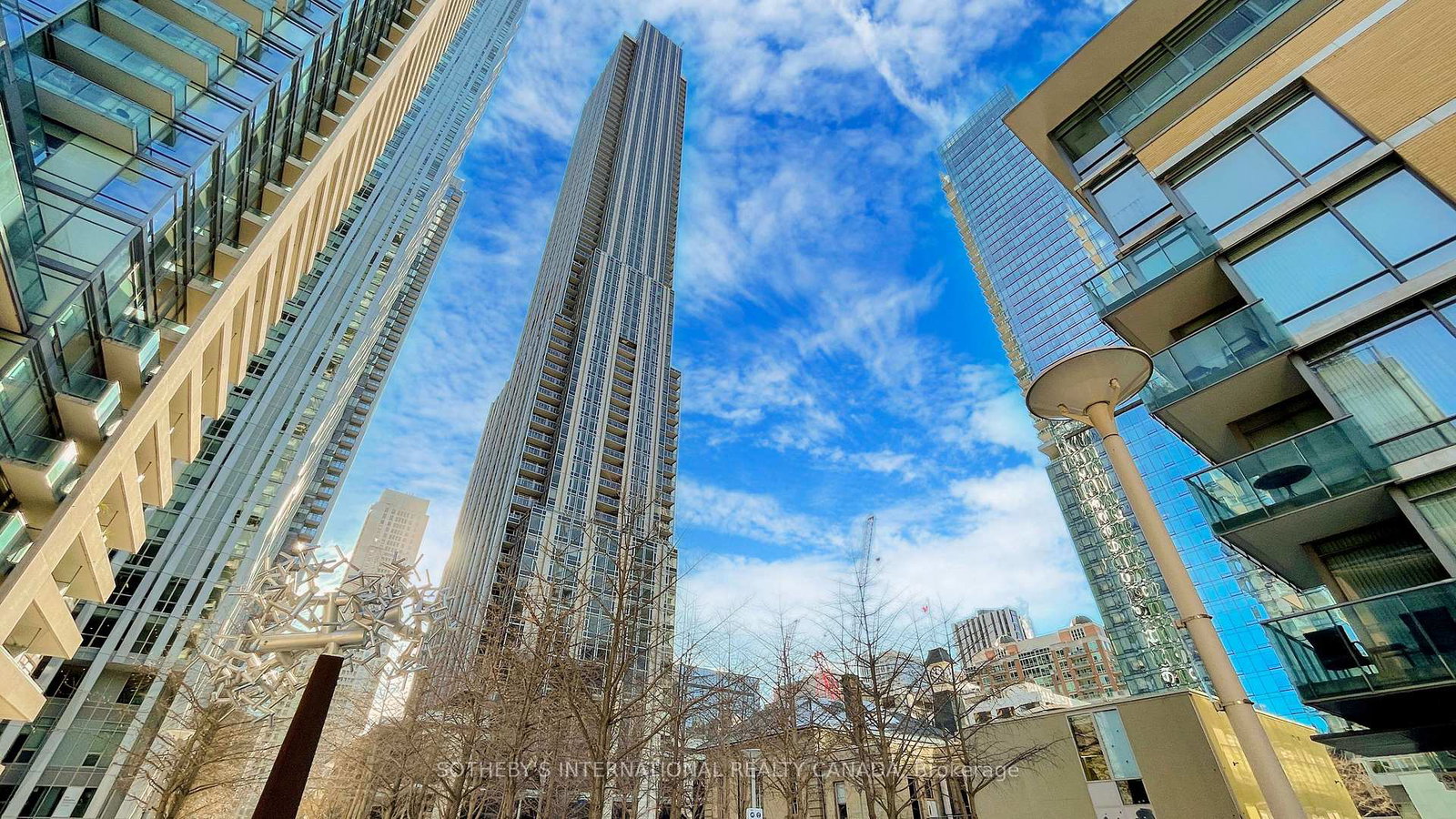 11-yorkville-avenue-toronto-ontario-c12977552