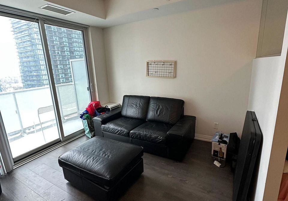 101-erskine-avenue-toronto-ontario-c12977704