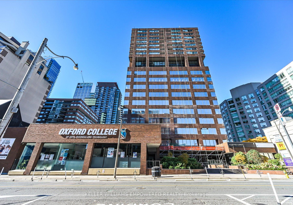 914-yonge-street-toronto-ontario-c12977864
