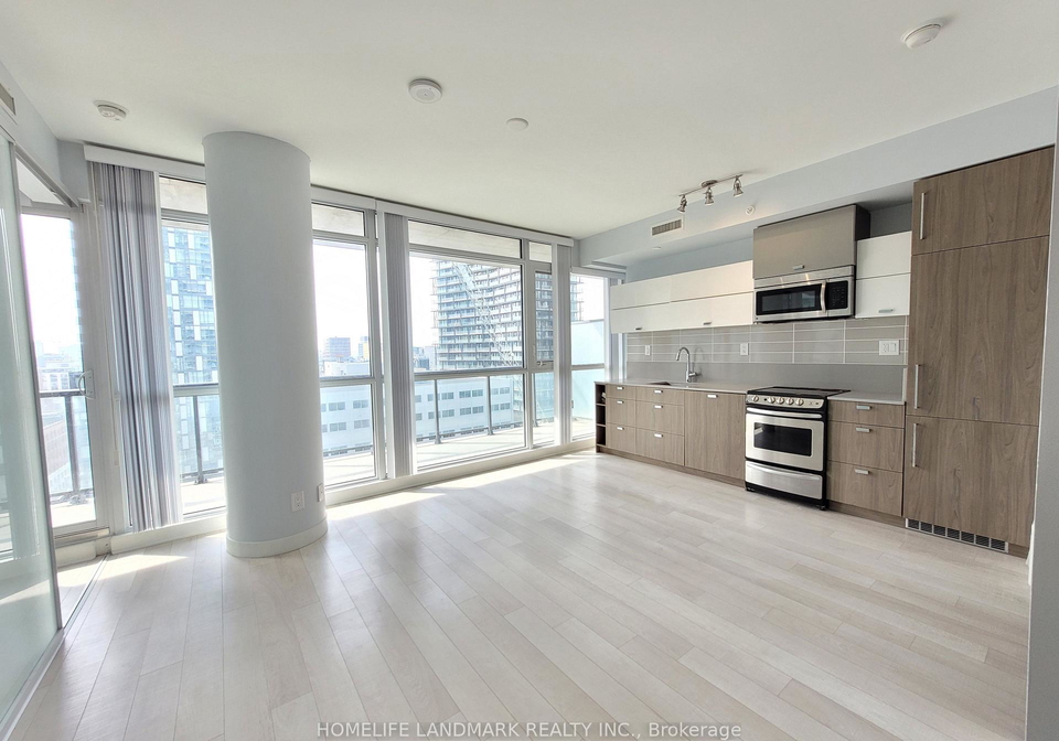 290-adelaide-street-w-toronto-ontario-c12978018