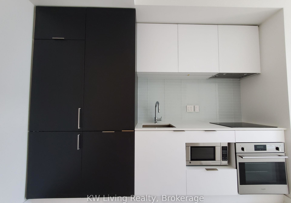 33-helendale-avenue-toronto-ontario-c12978122