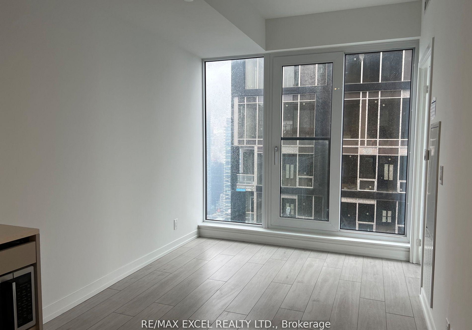 55-mercer-street-toronto-ontario-c12978294