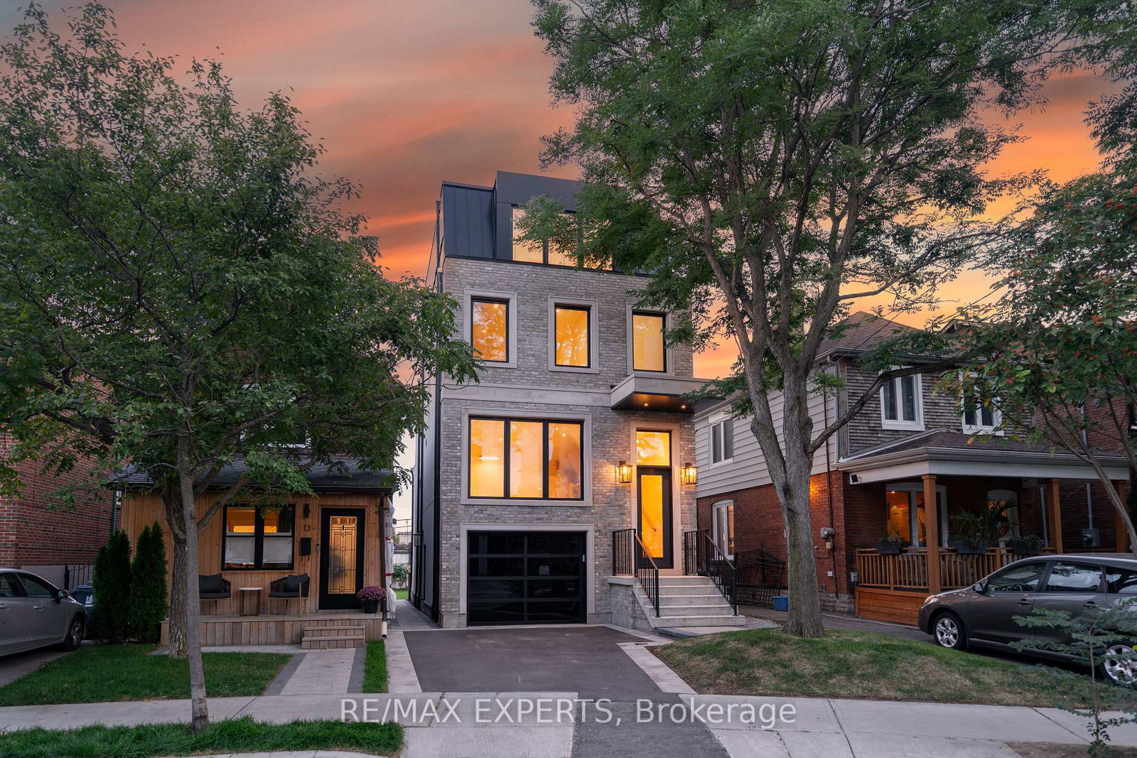 15-holland-park-avenue-toronto-ontario-c12978372