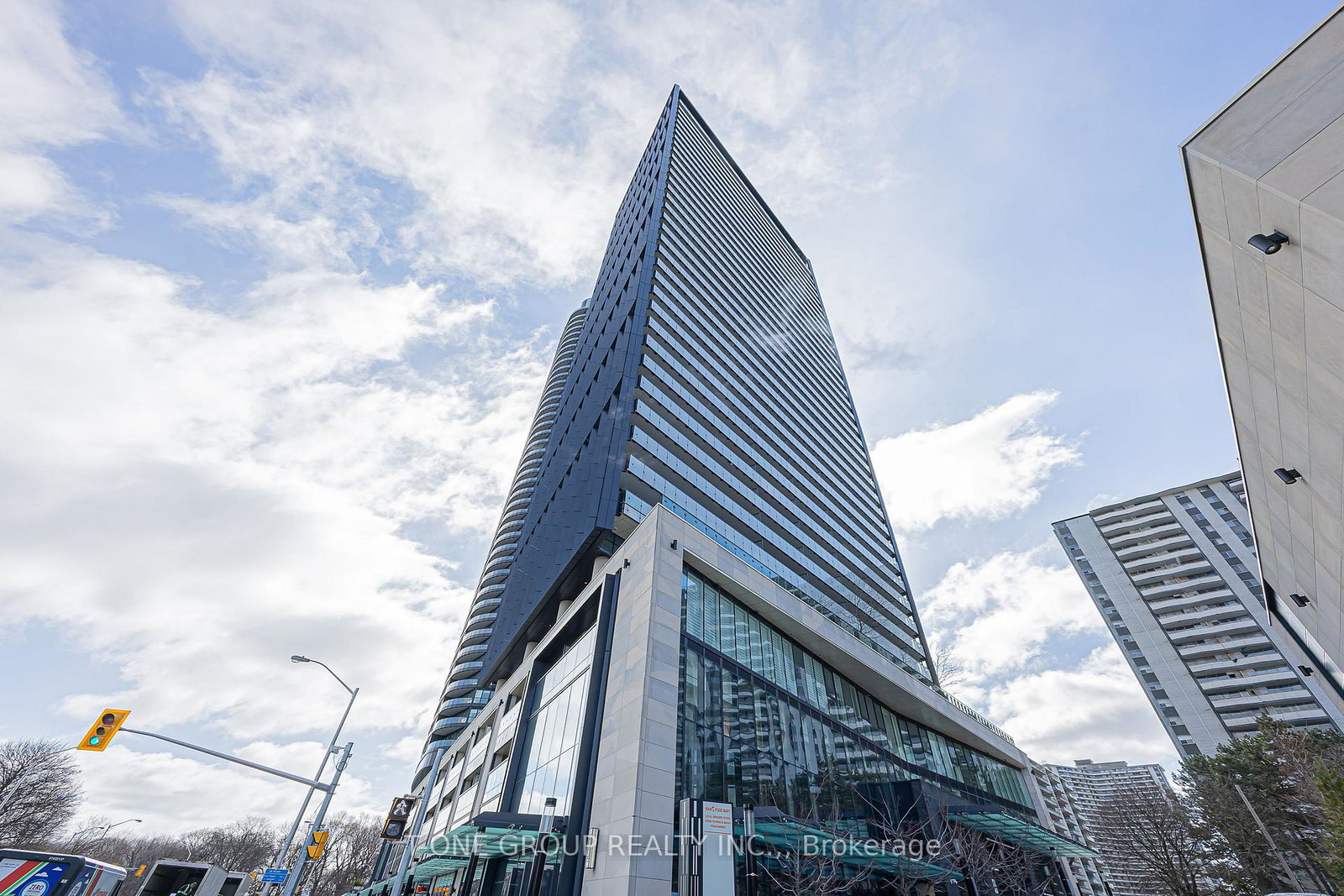 575-bloor-street-e-toronto-ontario-c12978794