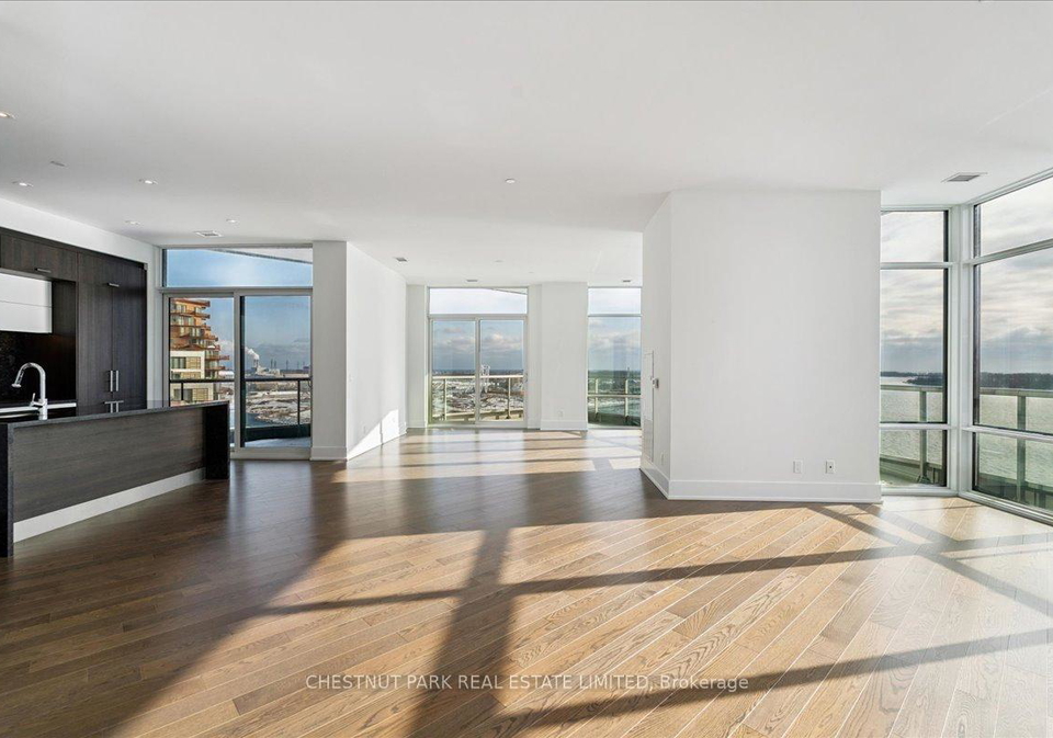 1-edgewater-drive-toronto-ontario-c12978966
