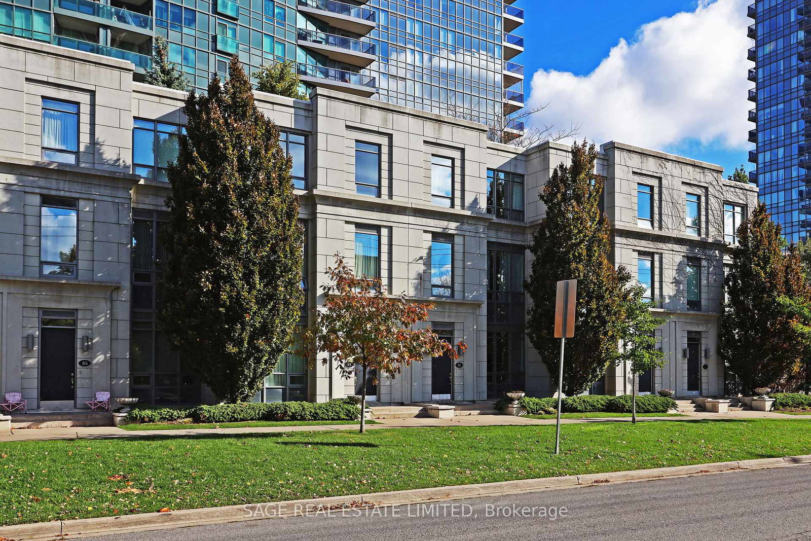 25-greenview-avenue-toronto-ontario-c12979248