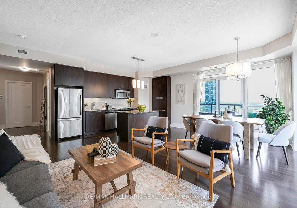 70-roehampton-avenue-toronto-ontario-c12979426