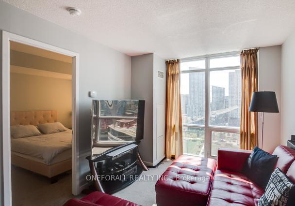 15-fort-york-boulevard-toronto-ontario-c12979450