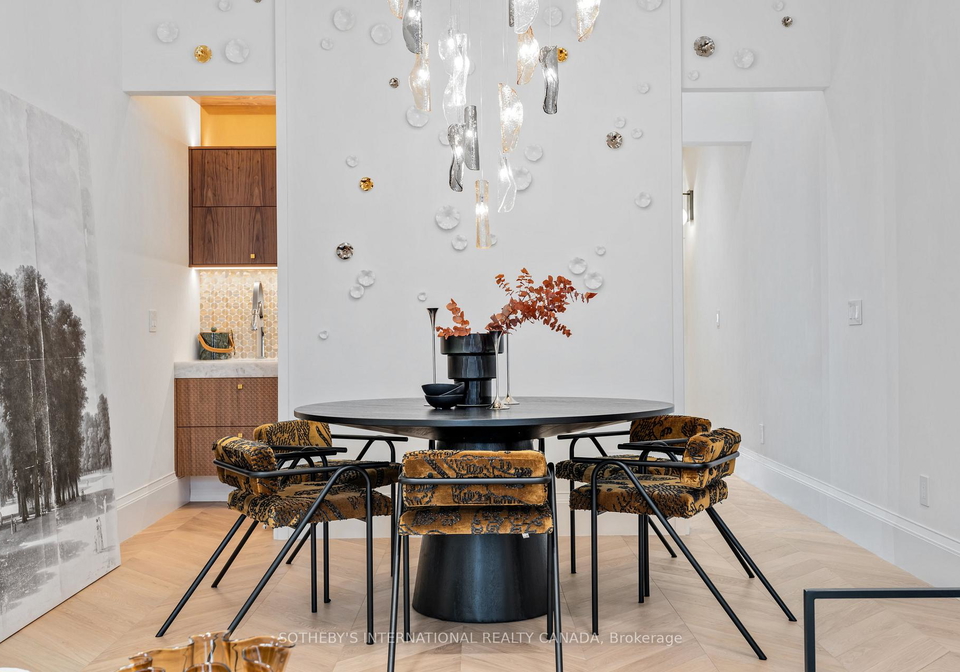 566-delaware-avenue-n-toronto-ontario-c12979504
